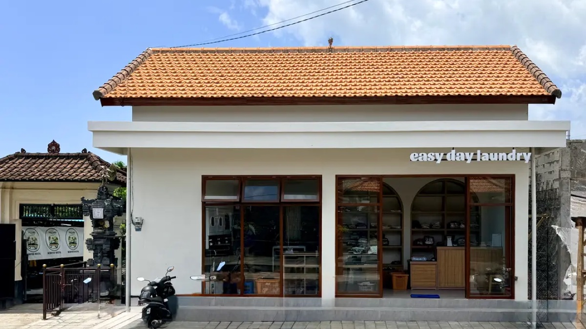 Easy Day Laundry shop storefront in Bali