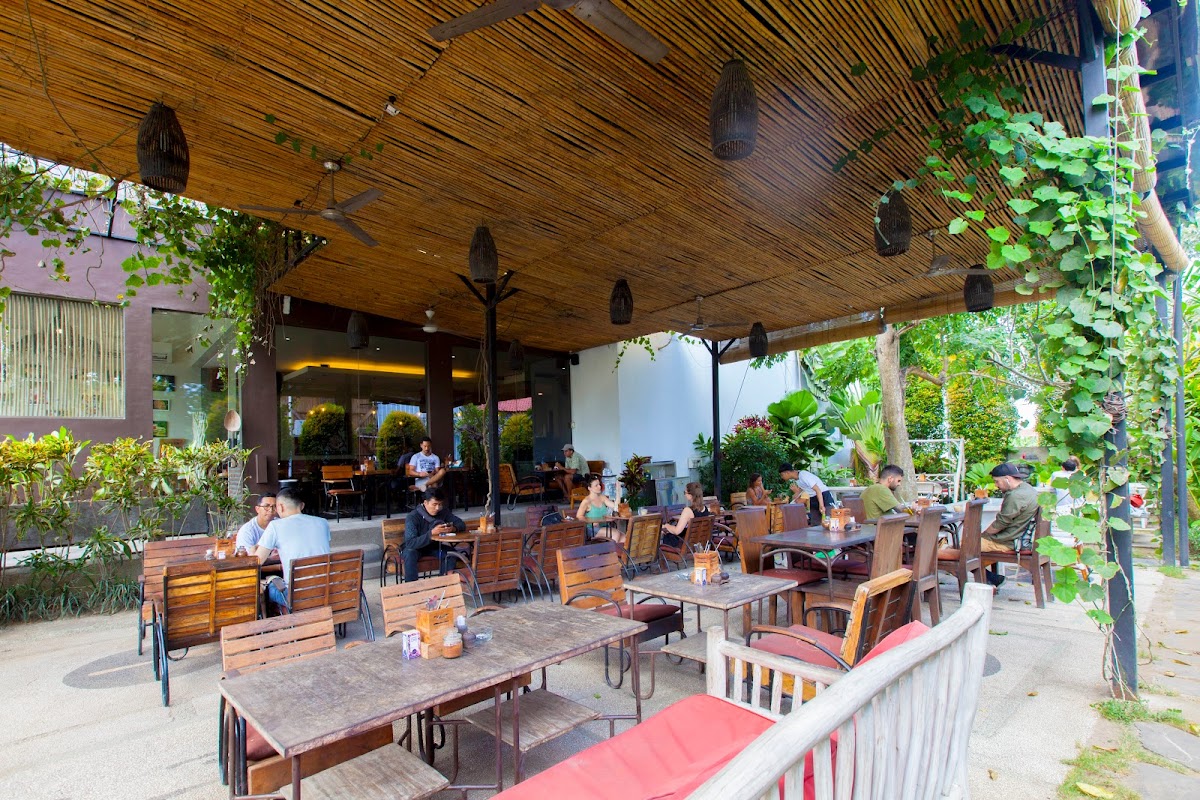 Monsieur Spoon Canggu French bakery