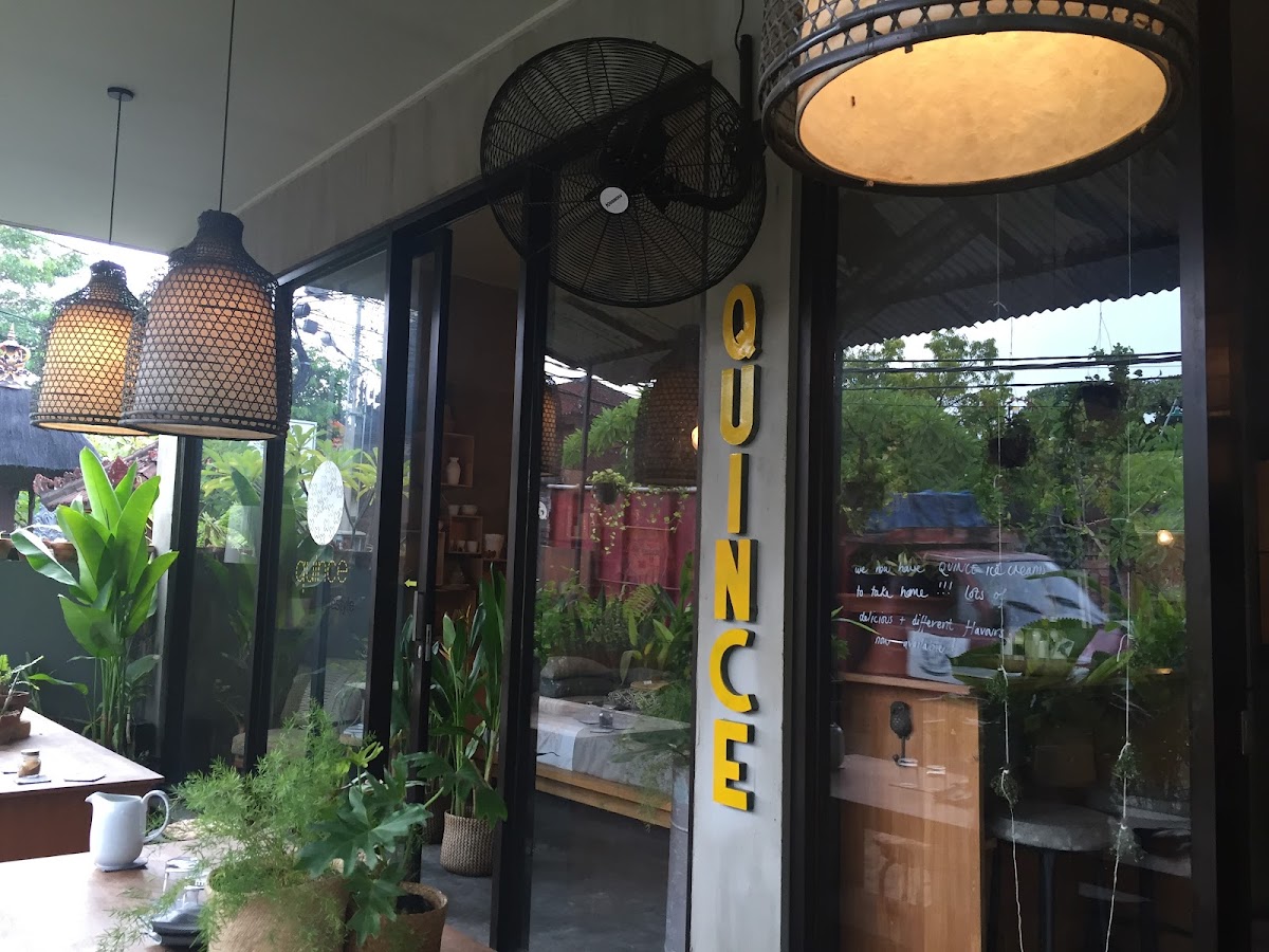 Quince cafe brunch in Berawa Canggu